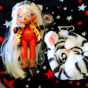 Bianca Bangel Na! Na! Na! Surprise